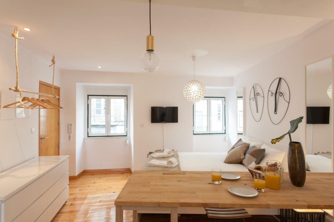 Martim Moniz Studio Apartments - By Lu Holidays Лиссабон Экстерьер фото