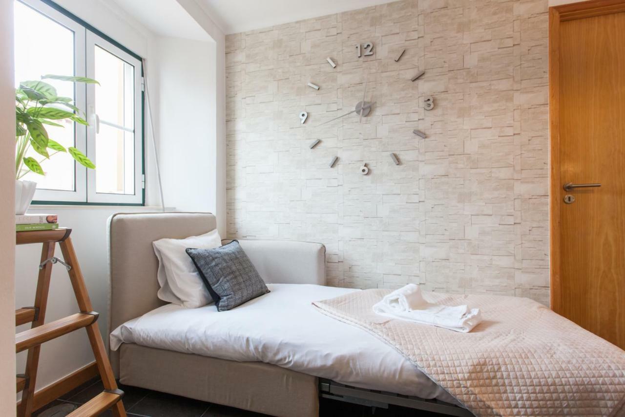 Martim Moniz Studio Apartments - By Lu Holidays Лиссабон Экстерьер фото