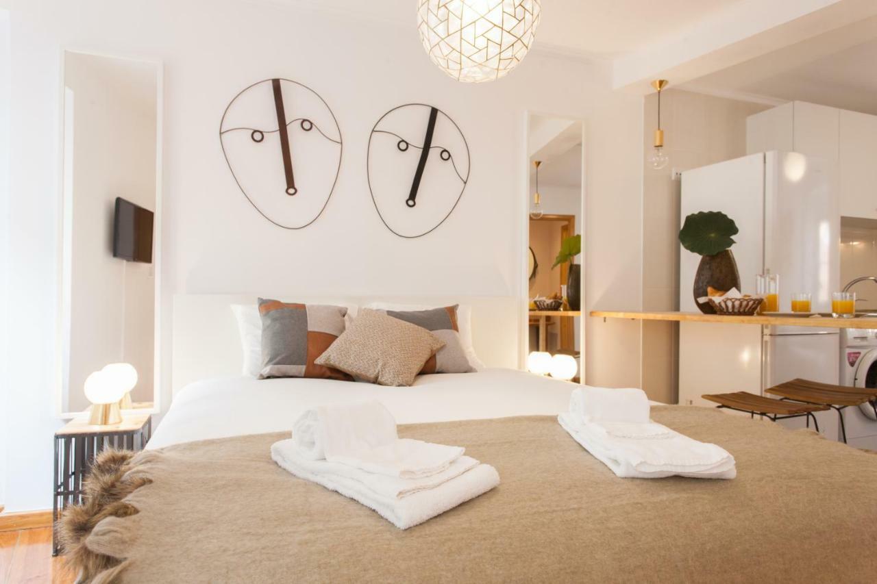 Martim Moniz Studio Apartments - By Lu Holidays Лиссабон Экстерьер фото