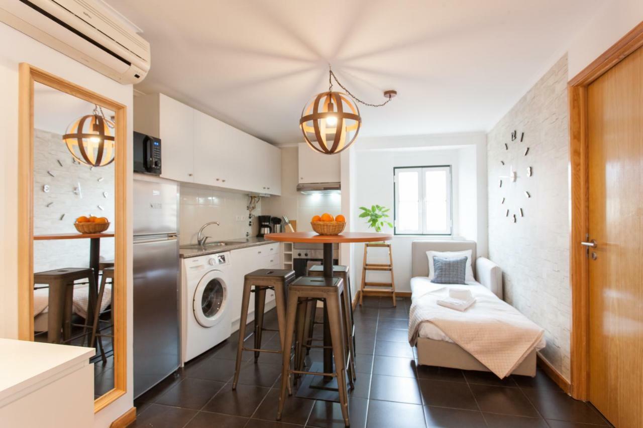 Martim Moniz Studio Apartments - By Lu Holidays Лиссабон Экстерьер фото