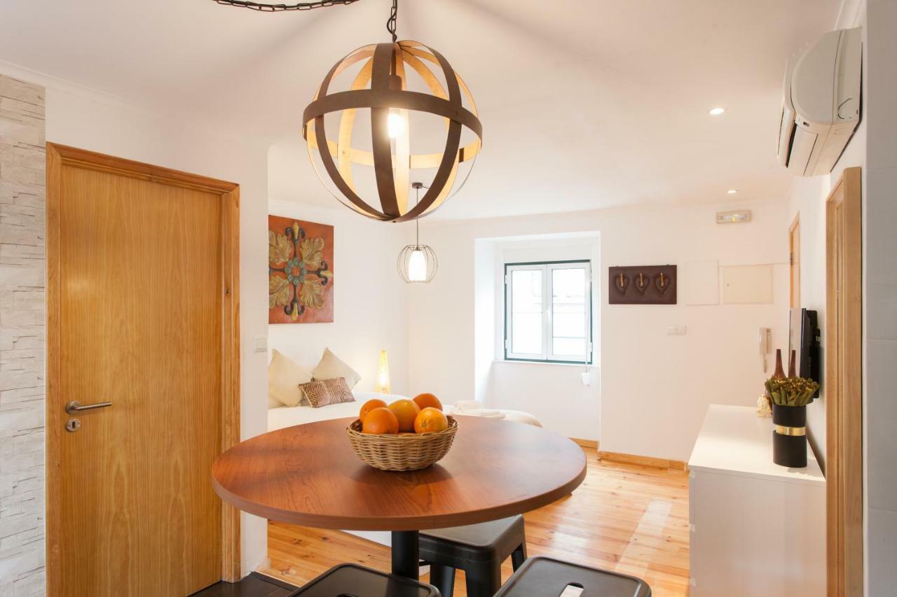 Martim Moniz Studio Apartments - By Lu Holidays Лиссабон Экстерьер фото